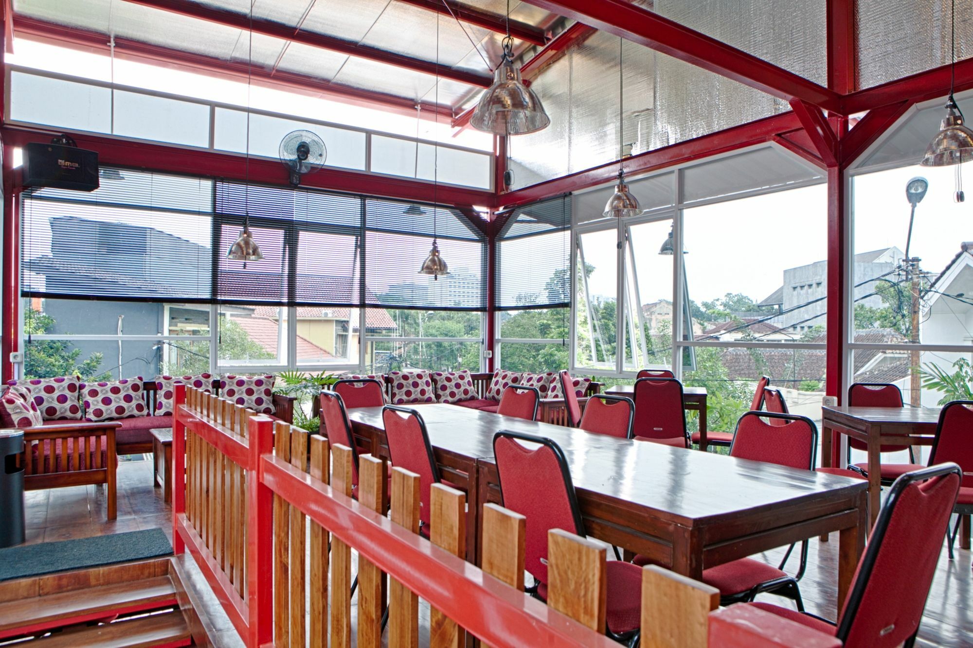 Reddoorz Plus Near Riau Street 万隆 外观 照片